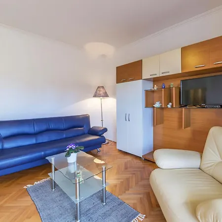 Beti By Interhome * Umag